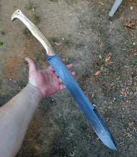 Double Handed Chopper Sword in 80CRV2 with Hamon