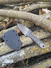 Handmade Knife "Spear Point Bonepicker" in 80CRV2